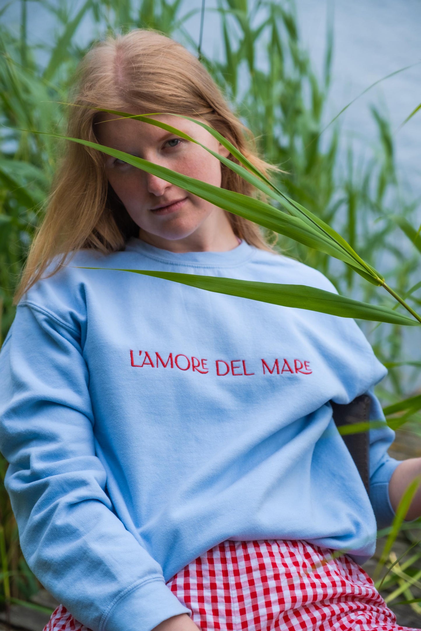 L'amore del Mare Blue Embroidered Sweatshirt