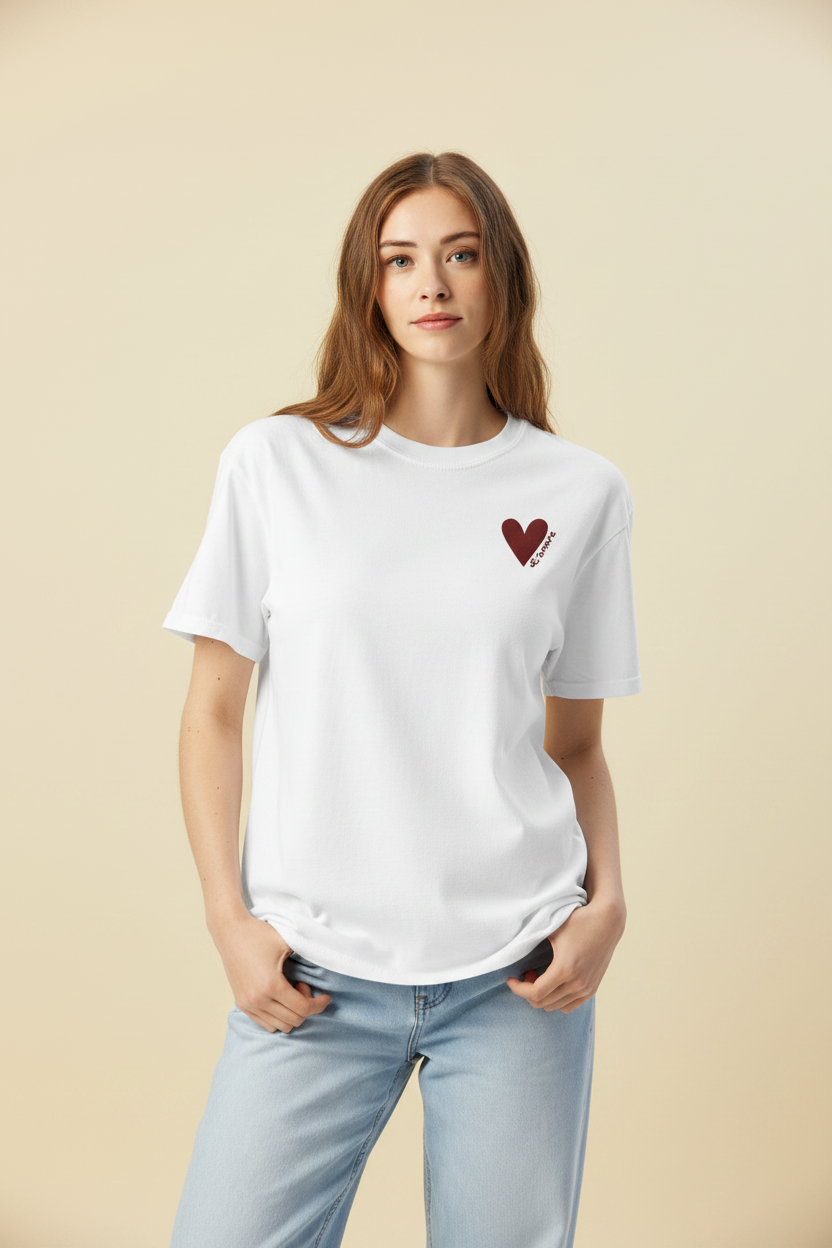 L'amore T-Shirt | Heart Embroidery | White